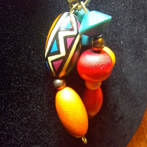 Chunky Wooden Bead Necklace Bright Colorful Geometric Patterns Hook‎ Clasp 90s - Picture 4 of 7